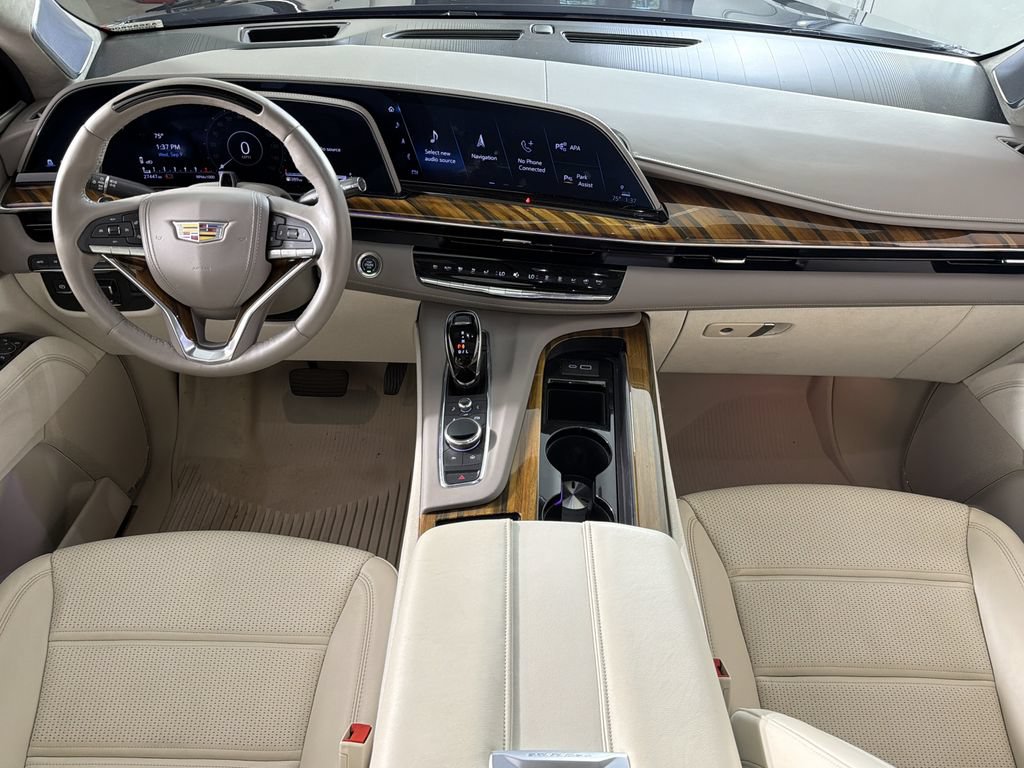 Used 2024 Cadillac Escalade Sport Platinum AWD/4WD image 19