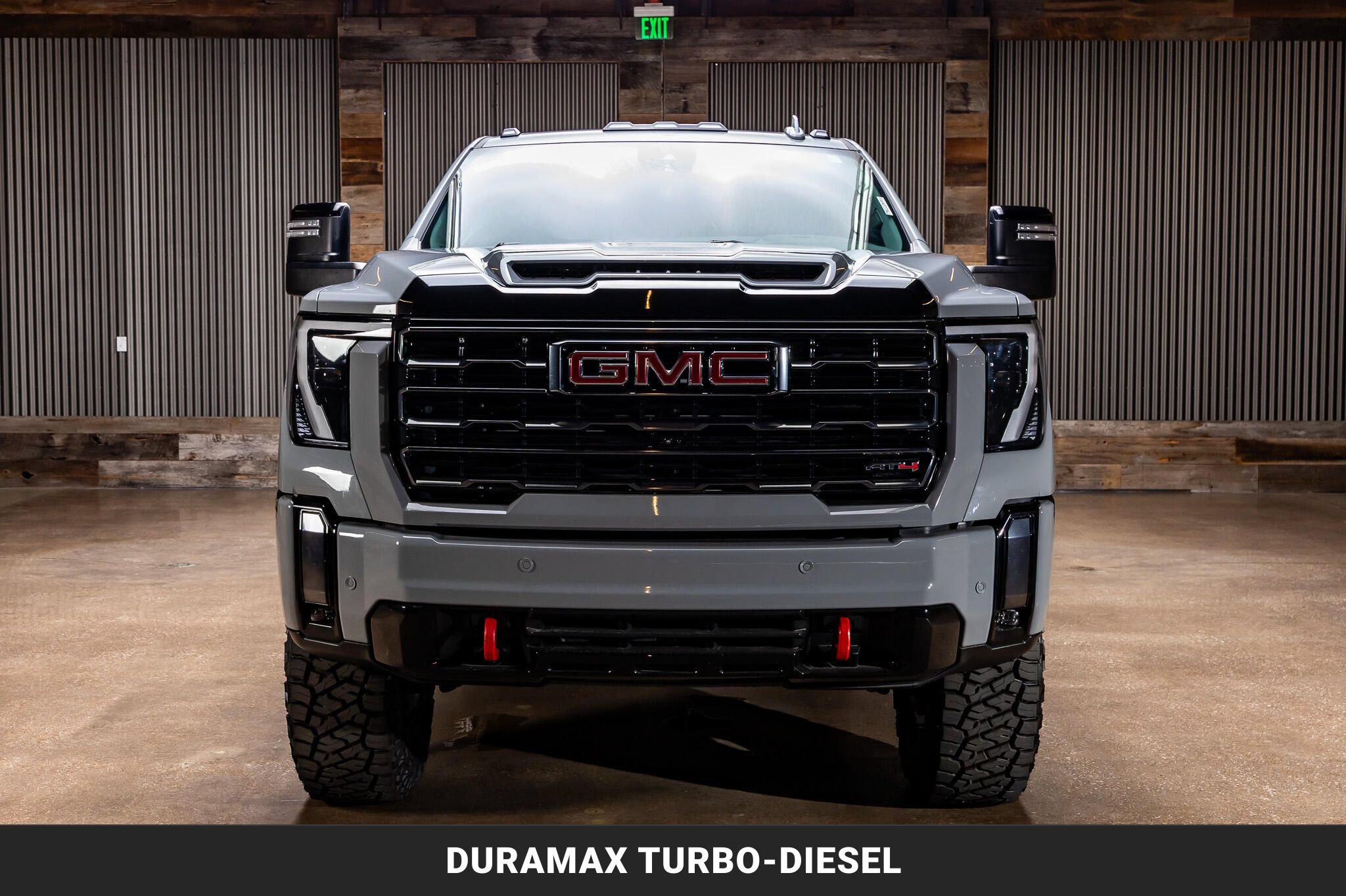Used 2024 GMC Sierra 3500 AT4 w/ AT4 Preferred Package AWD/4WD image 4