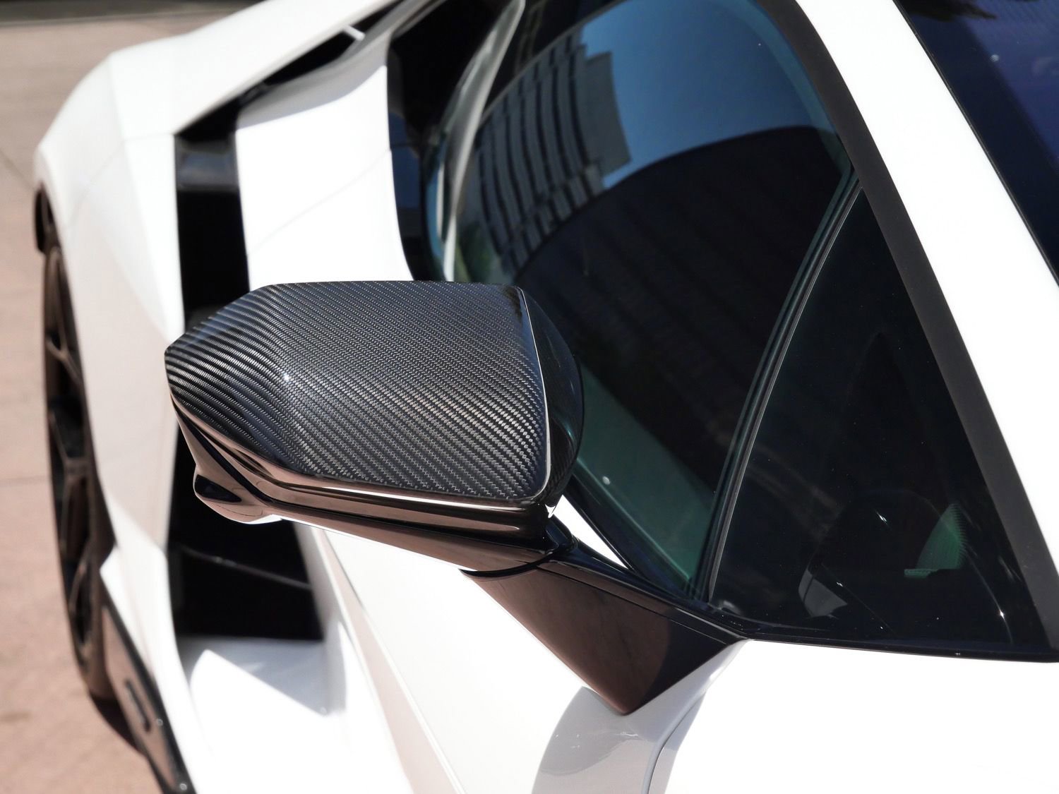 Used 2024 Lamborghini Revuelto AWD/4WD image 15