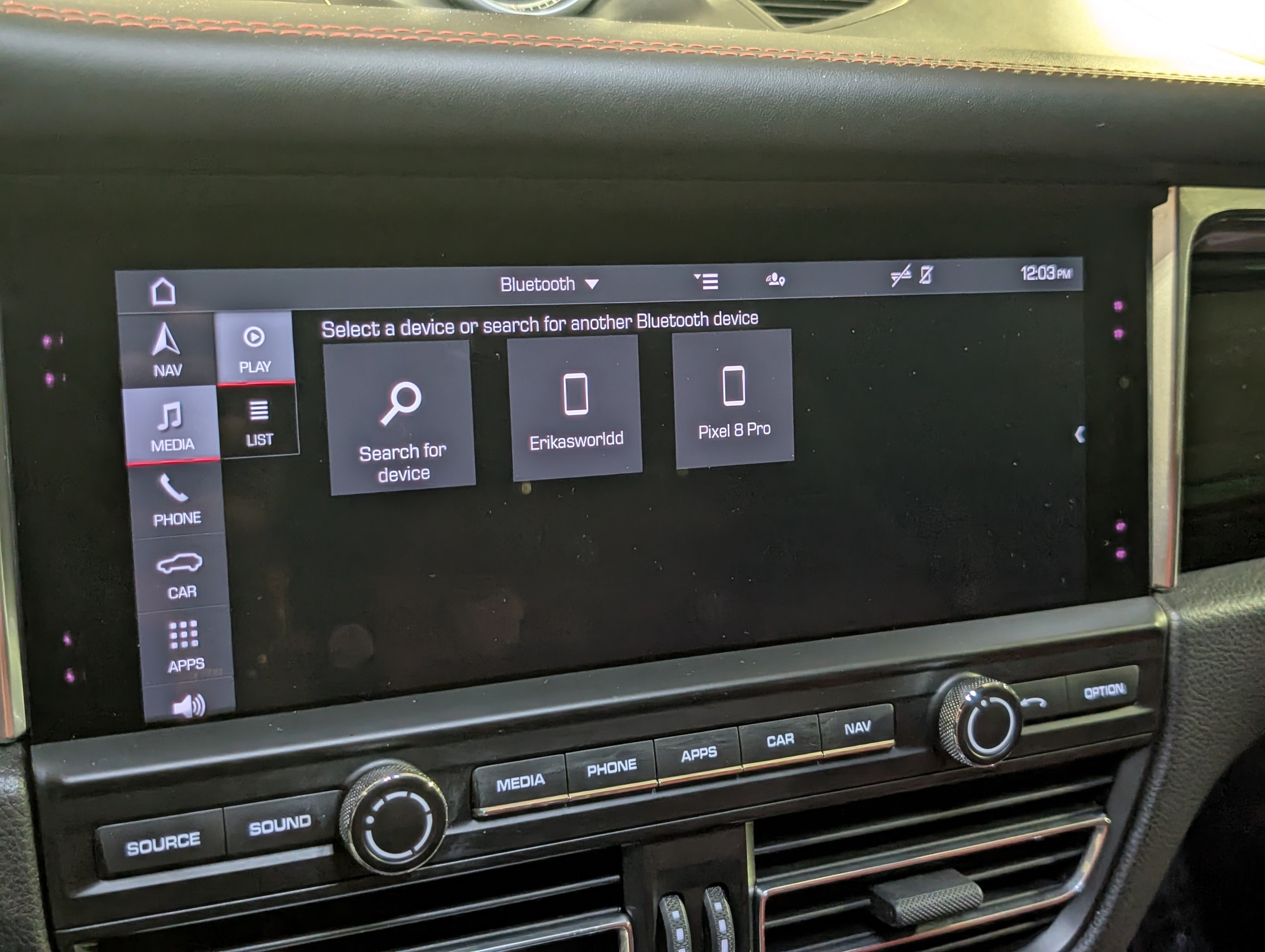 Certified 2020 Porsche Macan S AWD/4WD image 36