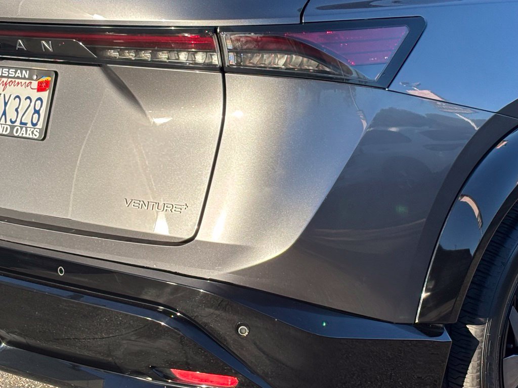 Certified 2023 Nissan Ariya FWD image 5