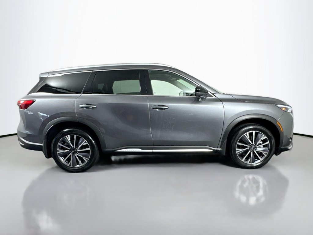 Used 2026 INFINITI QX60 Luxe w/ Cargo Package FWD image 4