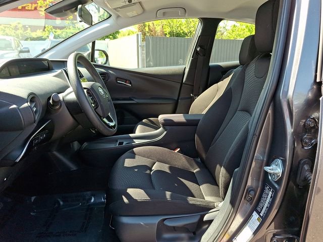 Used 2020 Toyota Prius LE AWD/4WD image 14