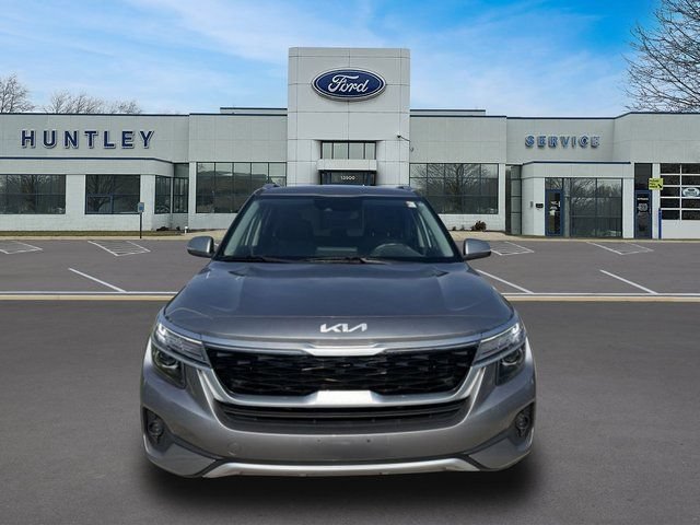 Used 2022 Kia Seltos S FWD image 3