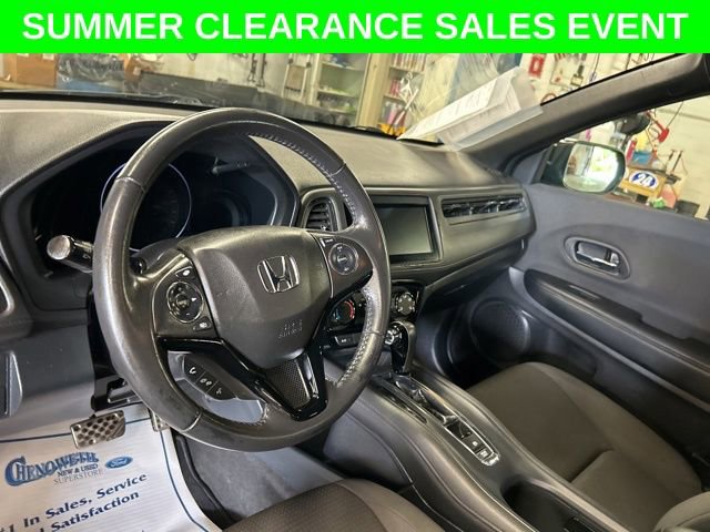 Used 2019 Honda HR-V Sport image 14