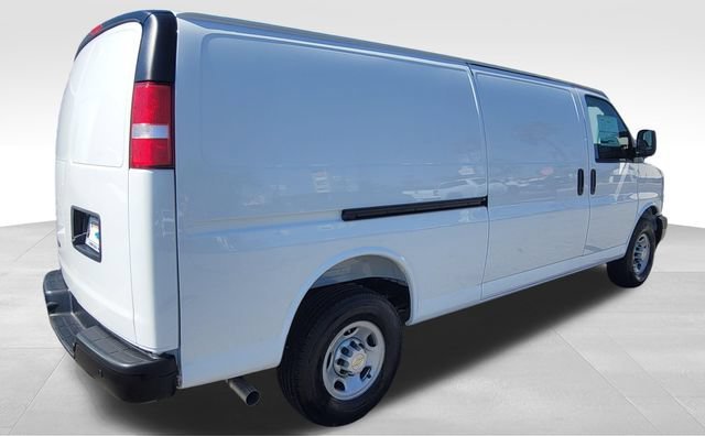 New 2025 Chevrolet Express 2500 Extended w/ Communications Package RWD image 8