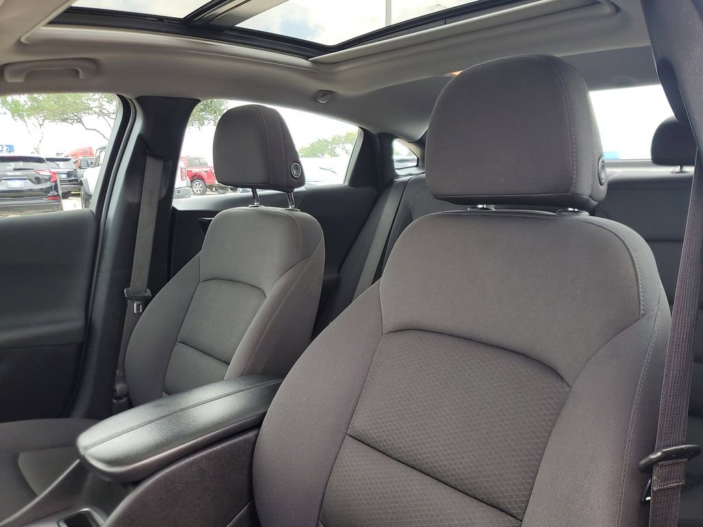 Used 2023 Chevrolet Malibu LT FWD image 12