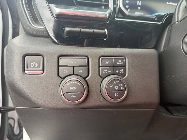 Used 2025 Chevrolet Silverado 1500 LTZ w/ Technology Package AWD/4WD image 18