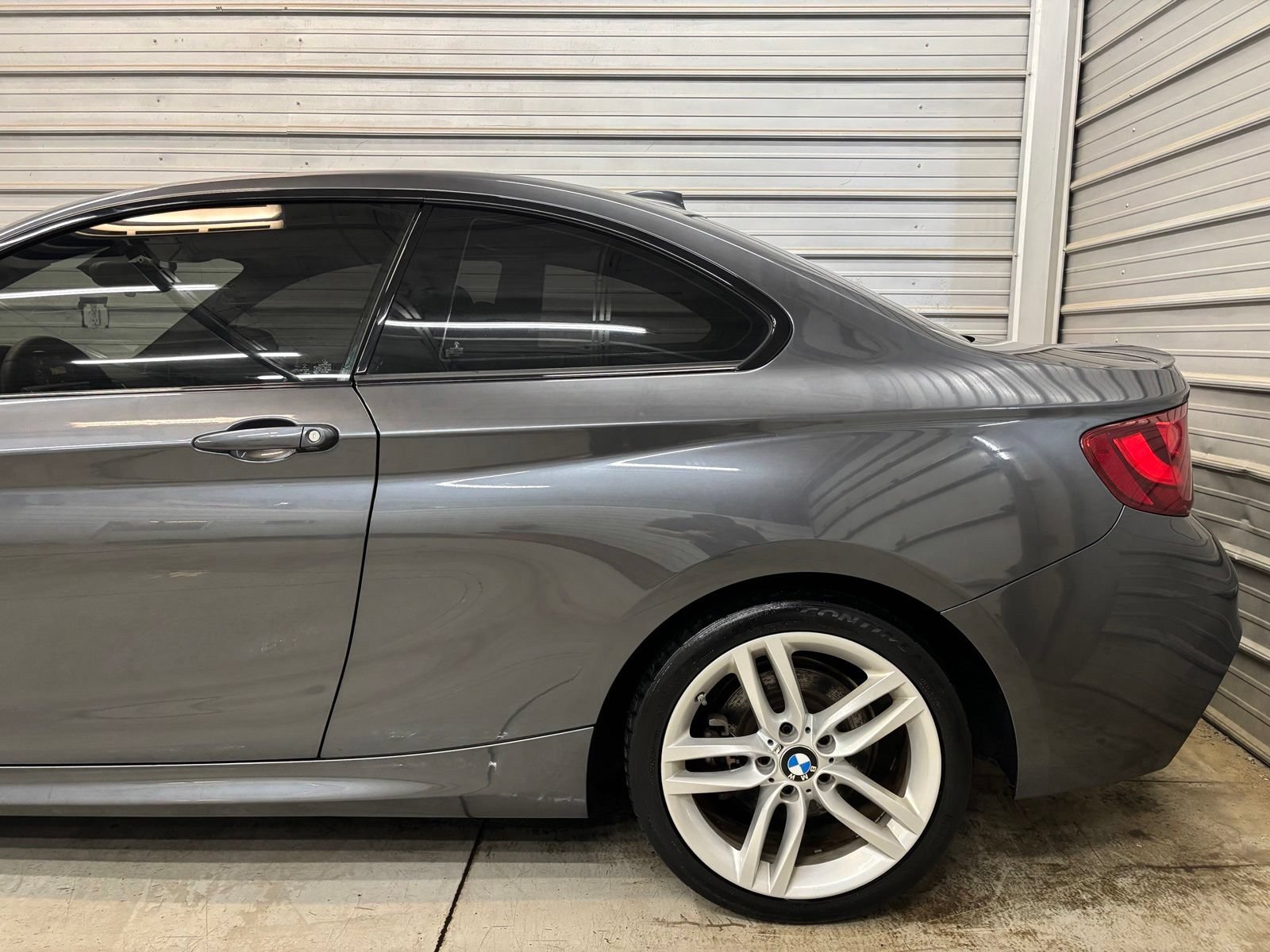 Used 2017 BMW 230i xDrive Coupe AWD/4WD image 5