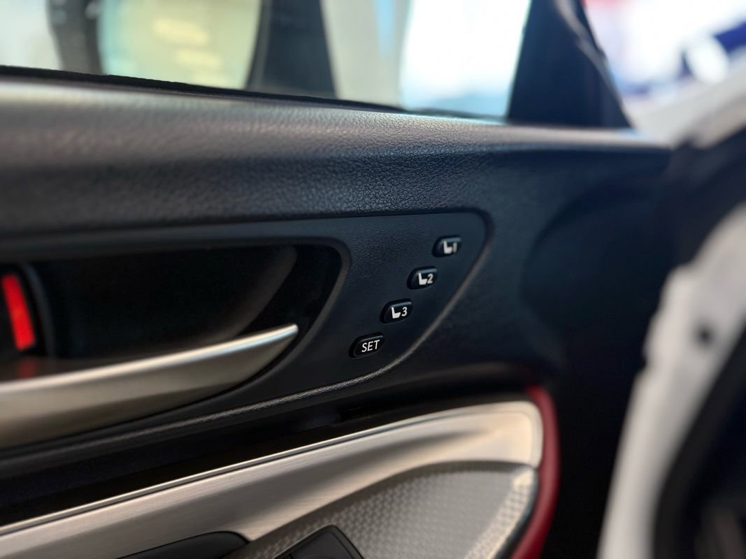 Used 2017 Lexus RC 300 F Sport image 25