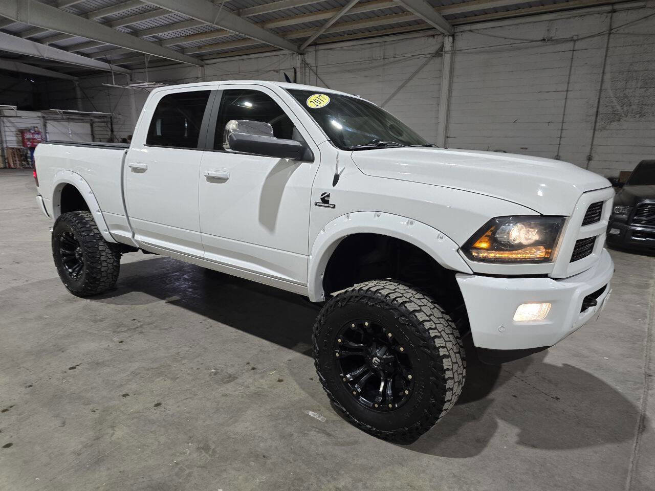 Used 2017 RAM 2500 Laramie w/ Sport Appearance Group image 21