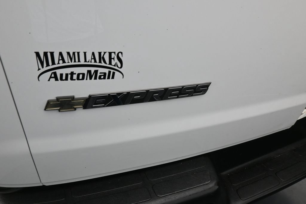 Used 2024 Chevrolet Express 2500 w/ Driver Convenience Package RWD image 33