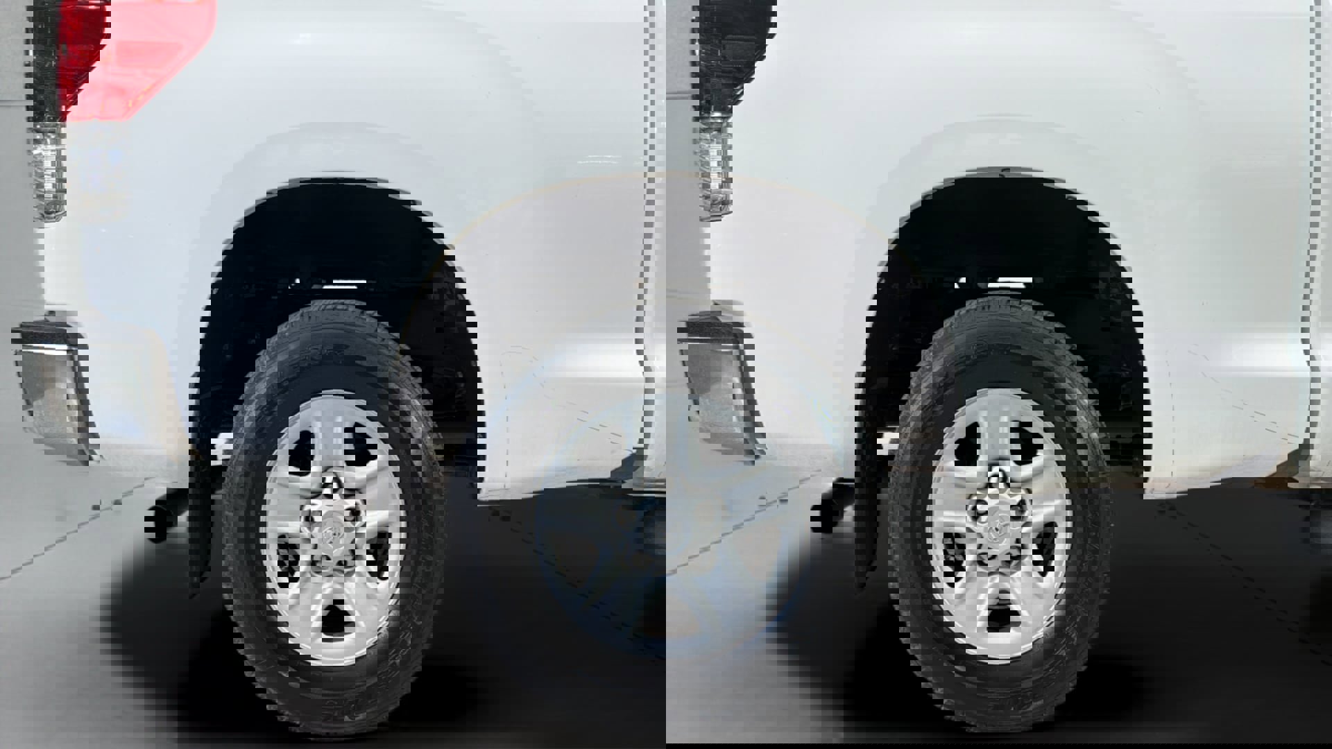 Used 2012 Toyota Tundra 2WD Double Cab w/ Tow Pkg image 35