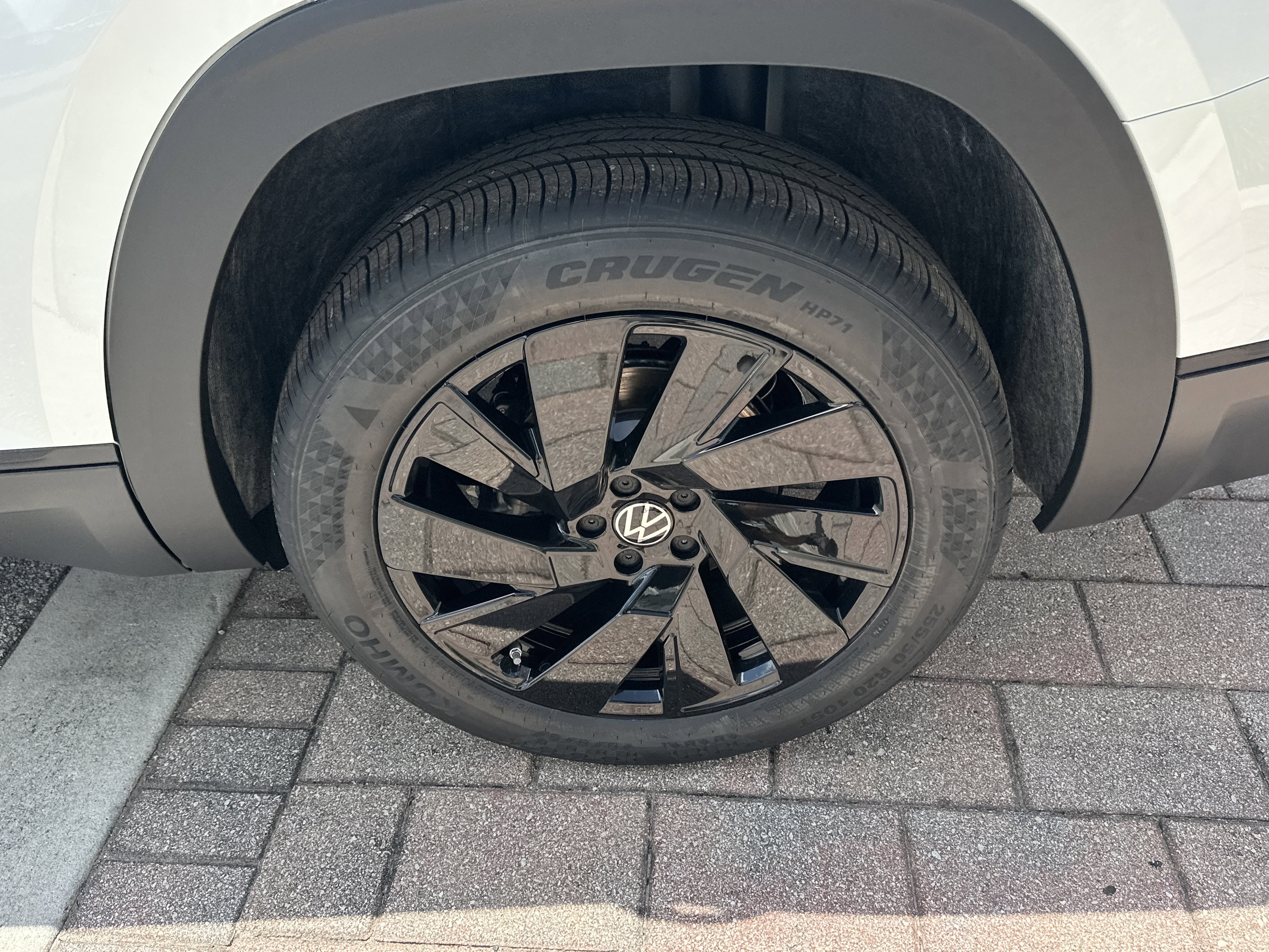 New 2026 Volkswagen Atlas SE image 10