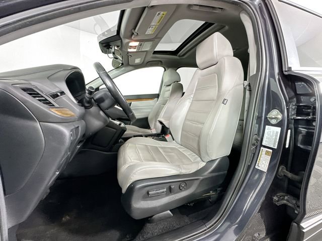 Used 2017 Honda CR-V EX-L image 4
