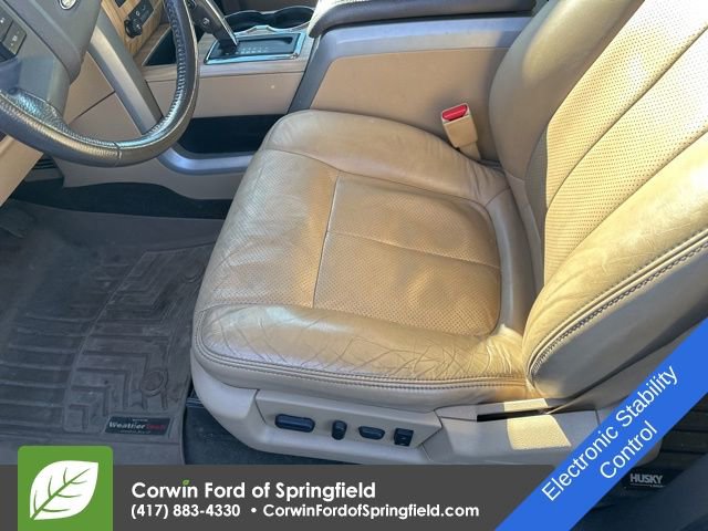 Used 2011 Ford F150 Lariat w/ Lariat Chrome Pkg image 14