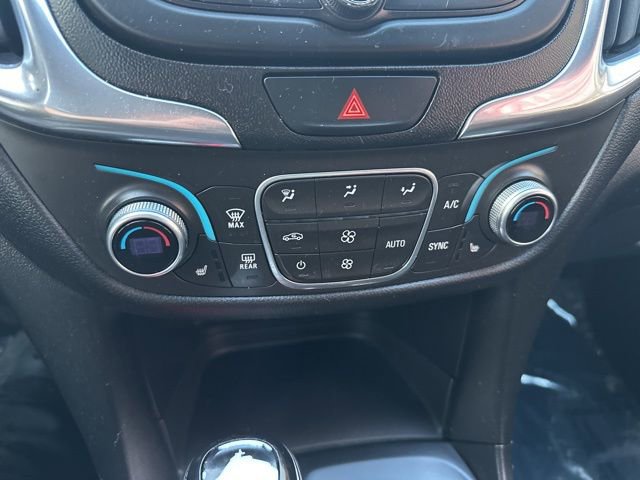 Used 2018 Chevrolet Equinox LT image 13