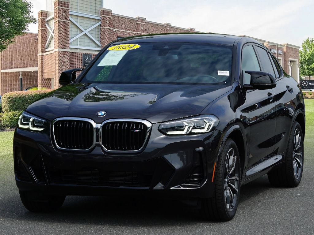 Used 2024 BMW X4 M40i w/ Premium Package AWD/4WD image 4