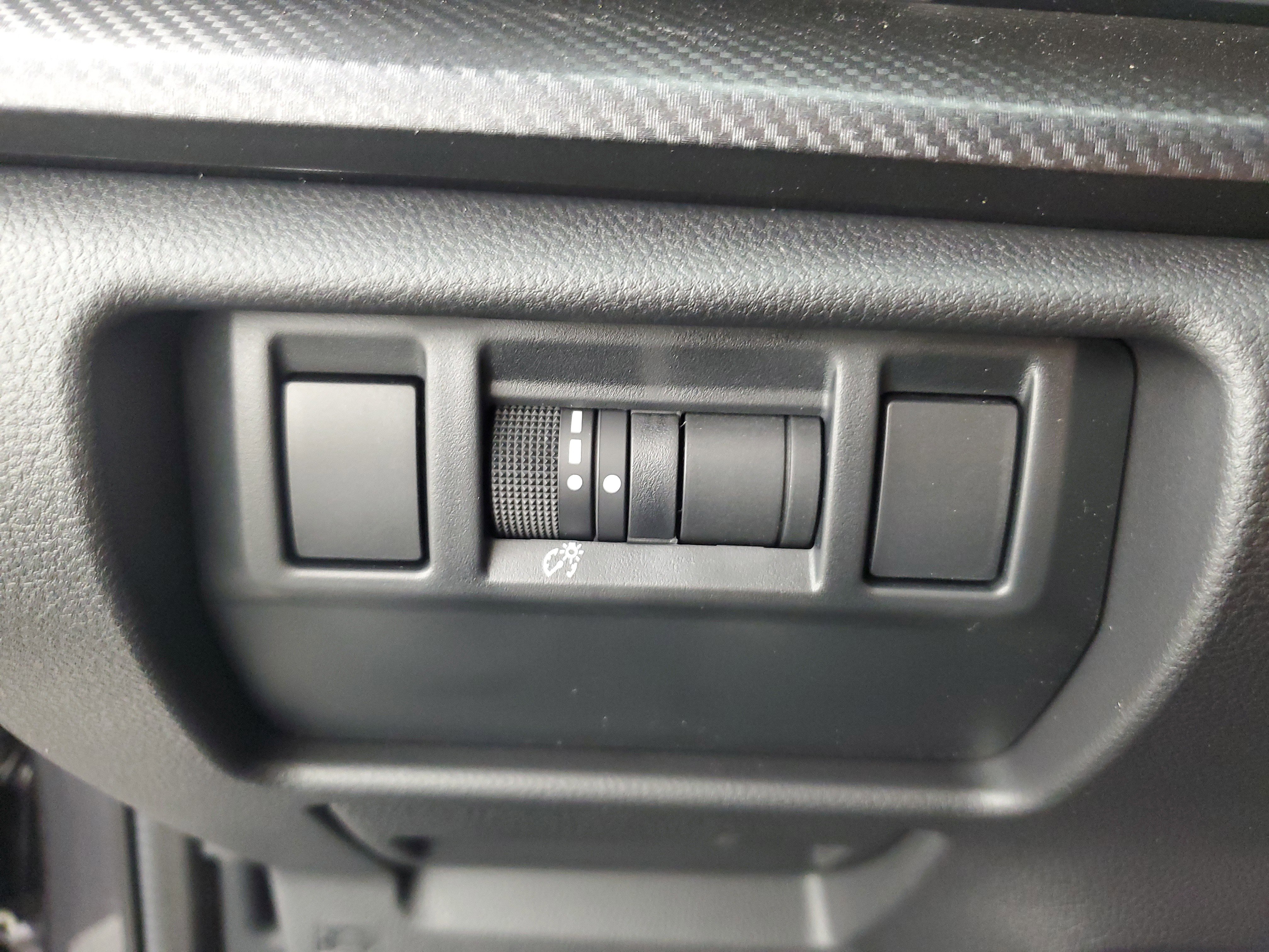 New 2025 Subaru Crosstrek 2.5i Limited w/ Crosstrek Mirror Package image 27