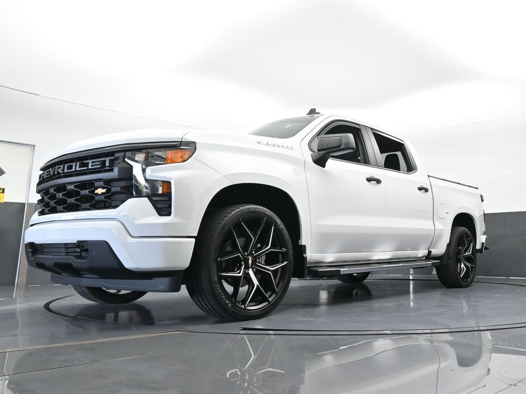 Used 2022 Chevrolet Silverado 1500 Custom image 60