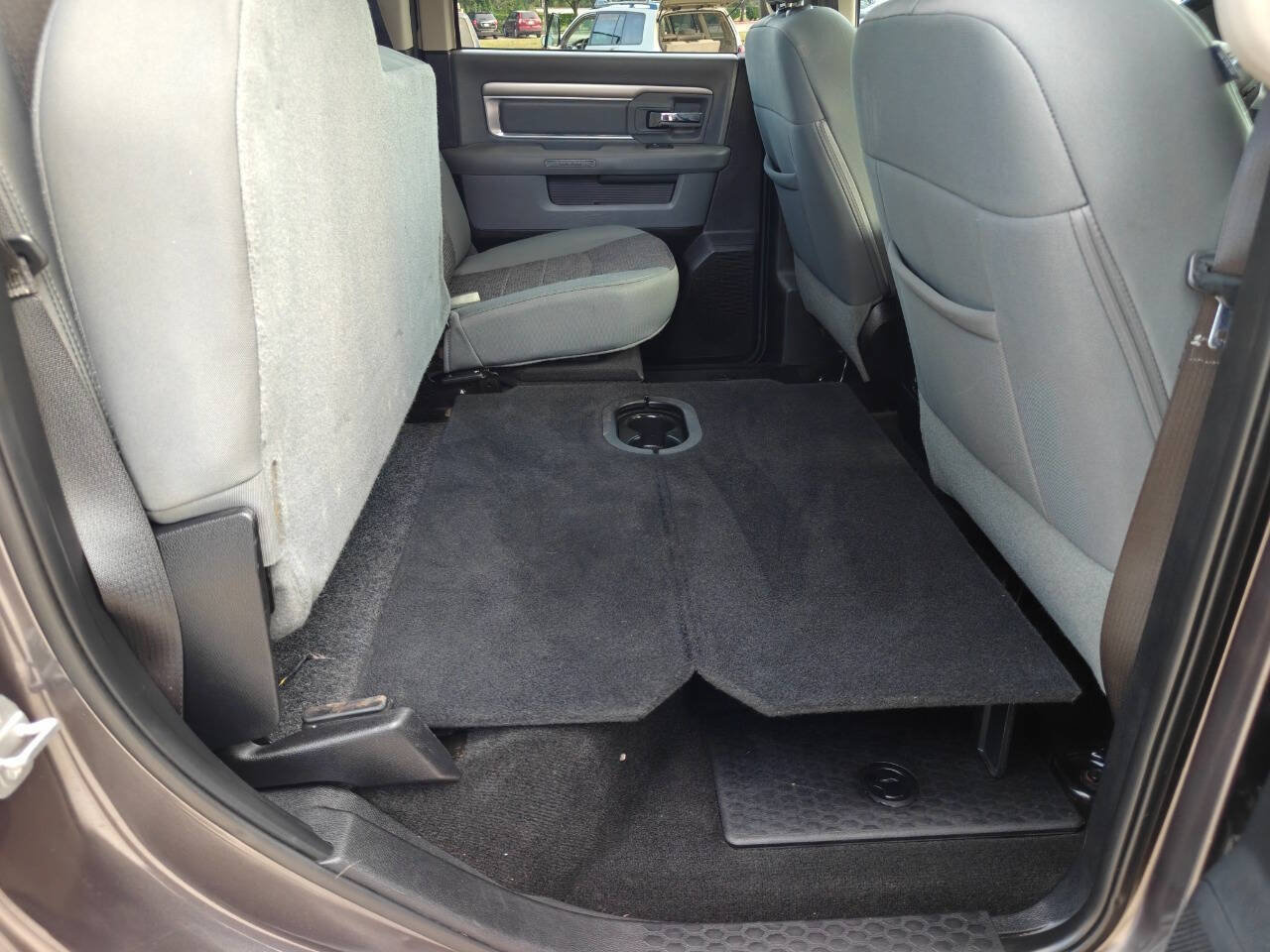 Used 2015 RAM 1500 Lone Star RWD image 20