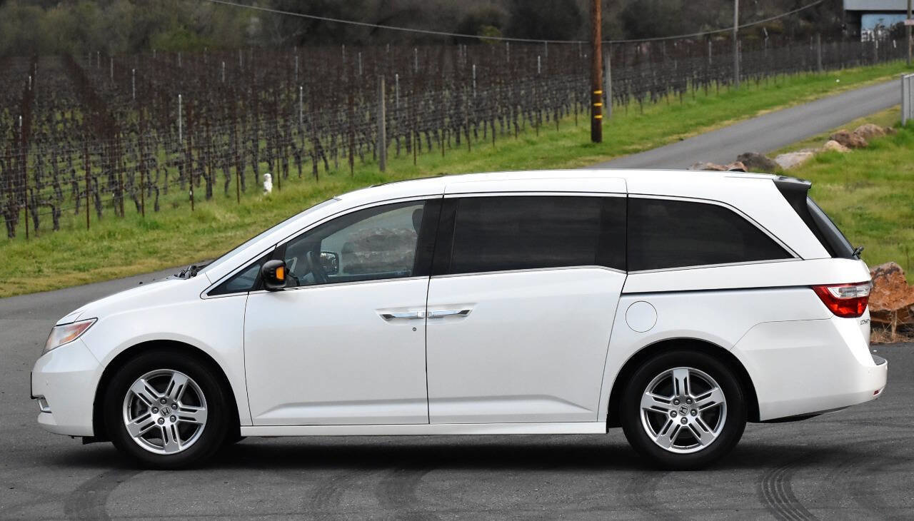 Used 2012 Honda Odyssey Touring image 17