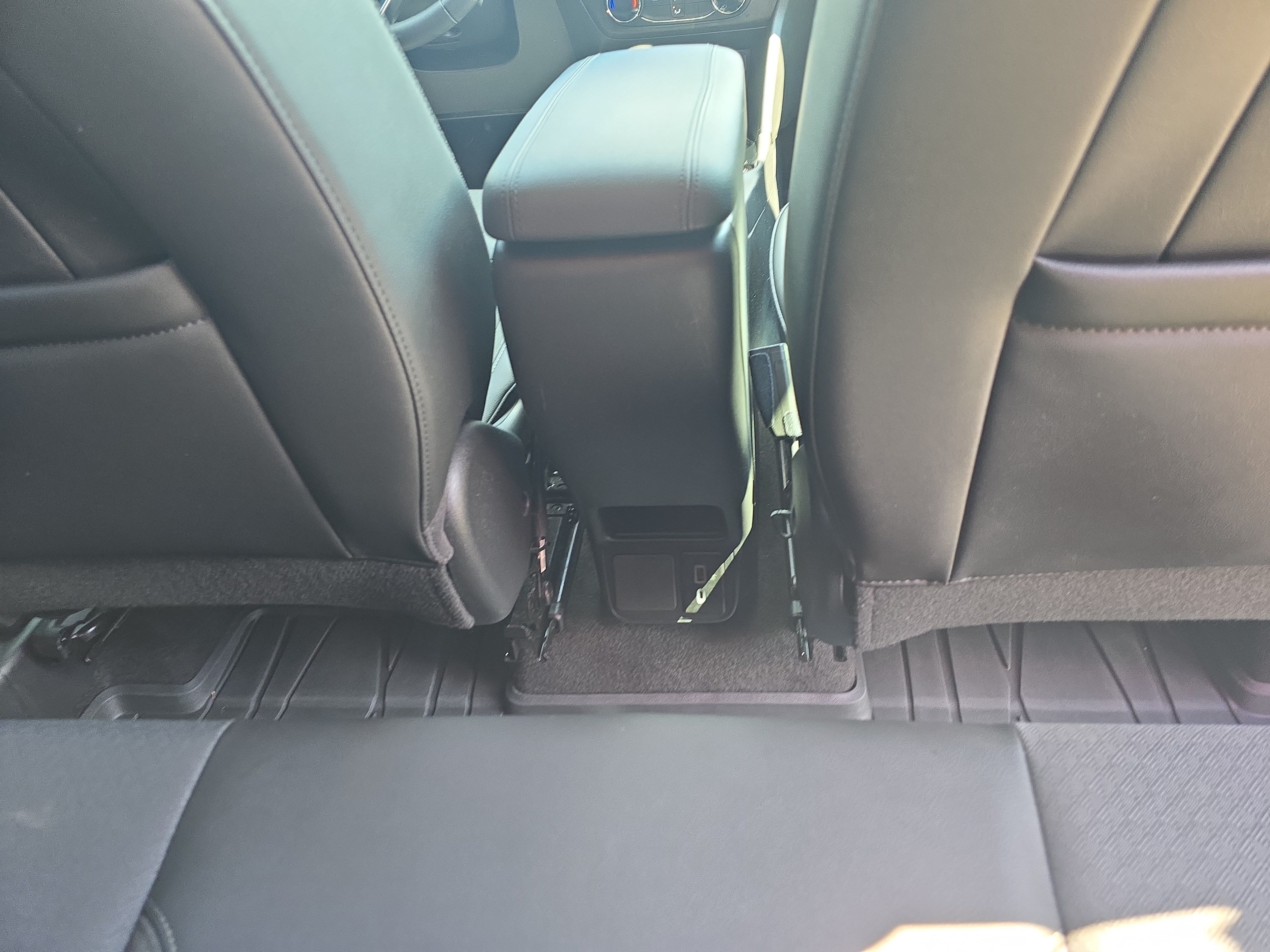 Used 2024 Buick Encore GX Preferred FWD image 12