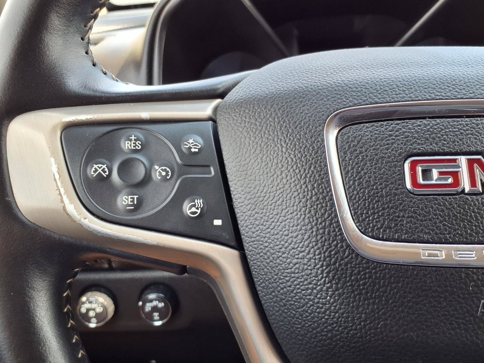 Used 2021 GMC Canyon Denali AWD/4WD image 15