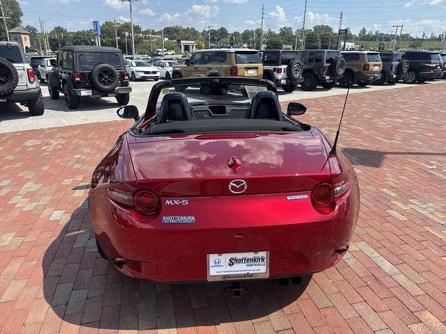 Used 2023 MAZDA MX-5 Miata Grand Touring RWD image 35