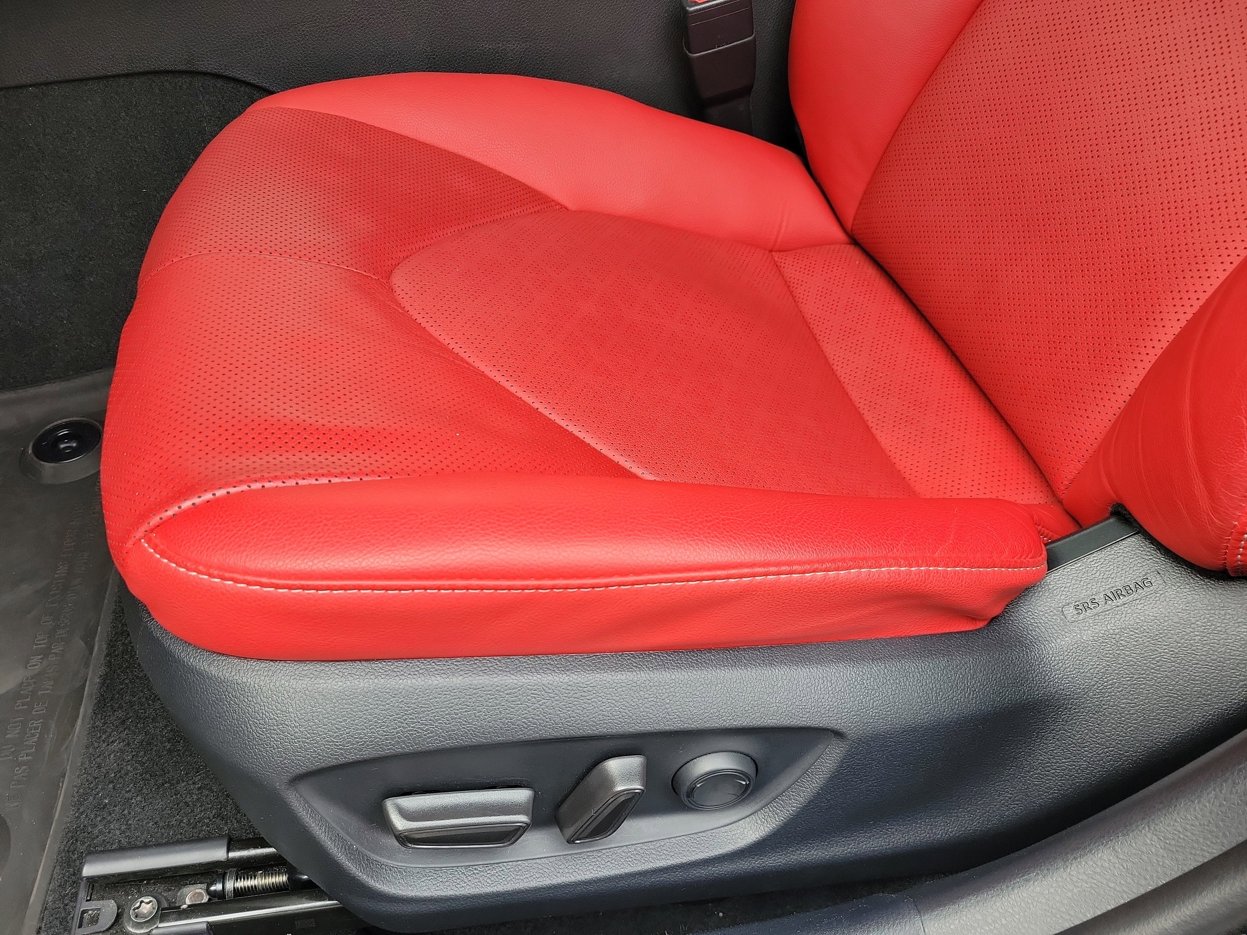 Used 2023 Toyota Camry XSE image 10