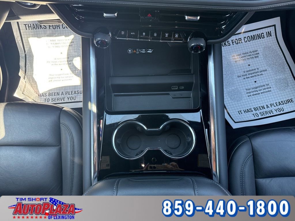 Used 2025 Chevrolet Tahoe Z71 AWD/4WD image 22