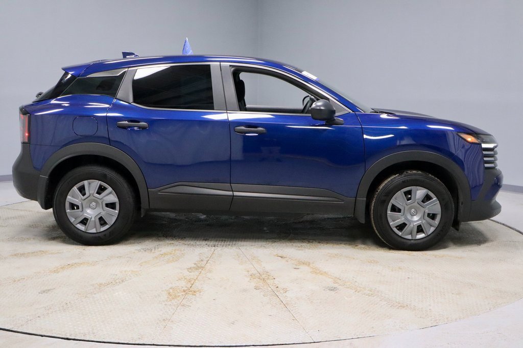 Certified 2025 Nissan Kicks S image 11