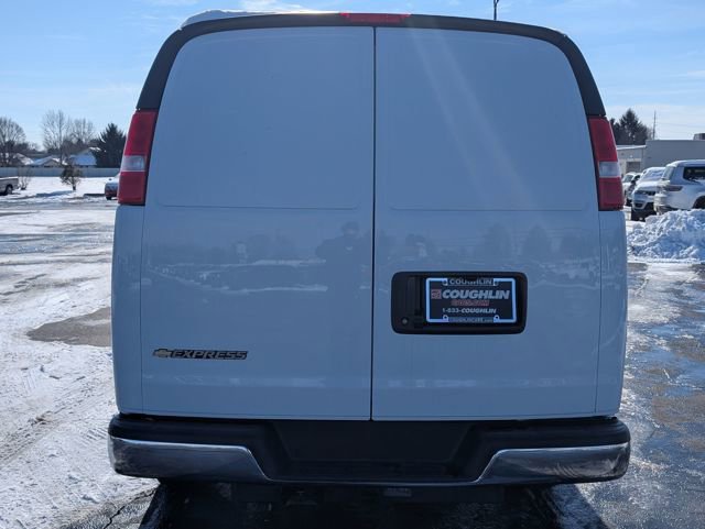 New 2025 Chevrolet Express 3500 Extended w/ Driver Convenience Package image 6