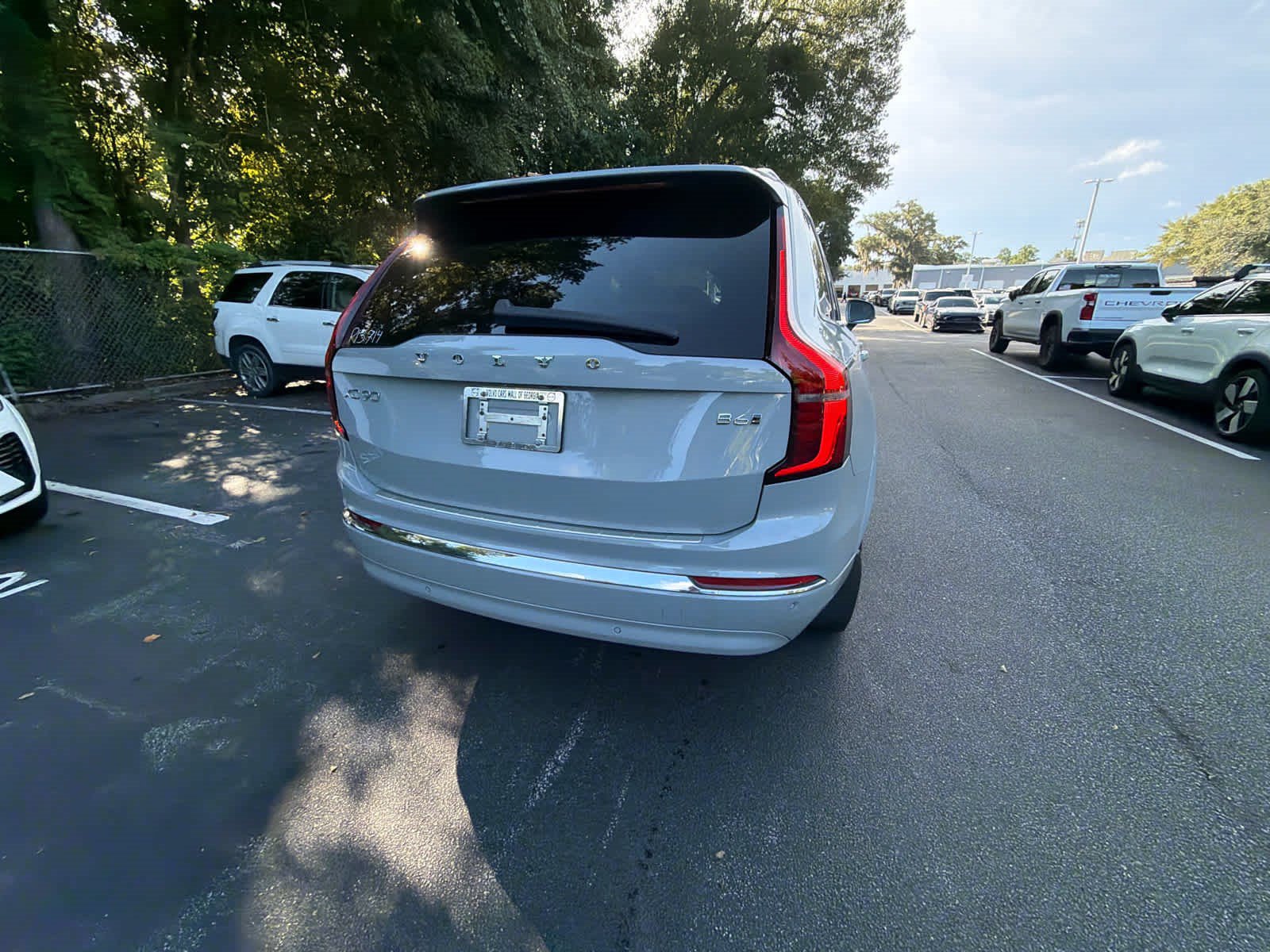 Used 2025 Volvo XC90 B6 Plus AWD/4WD image 12