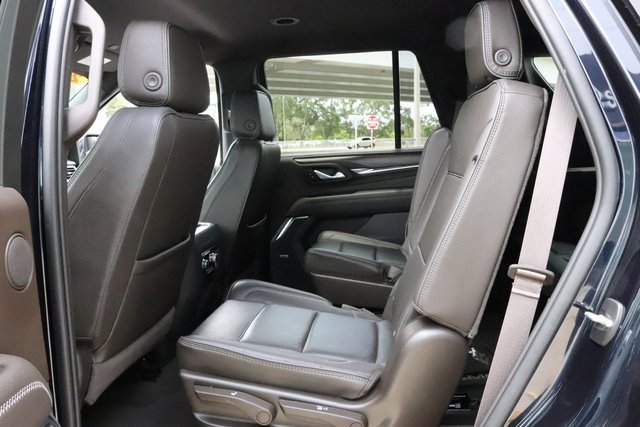 Used 2023 GMC Yukon Denali image 12