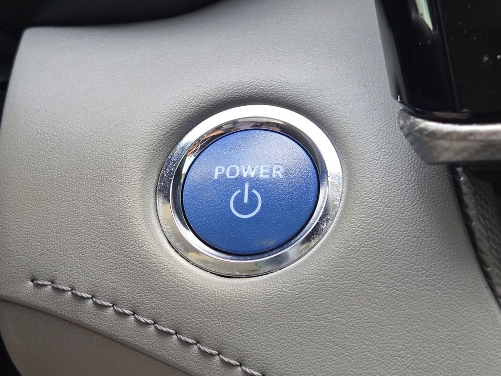 Used 2022 Toyota Highlander Platinum FWD image 23