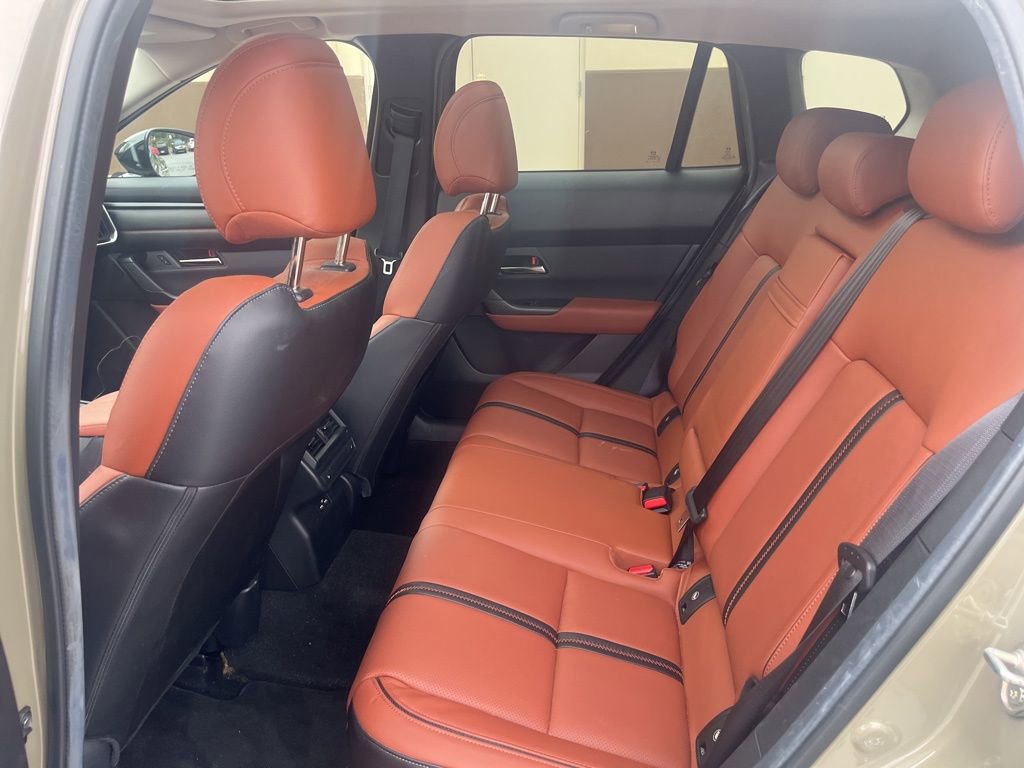 Used 2024 MAZDA CX-50 2.5 Turbo w/ Cargo Package image 6