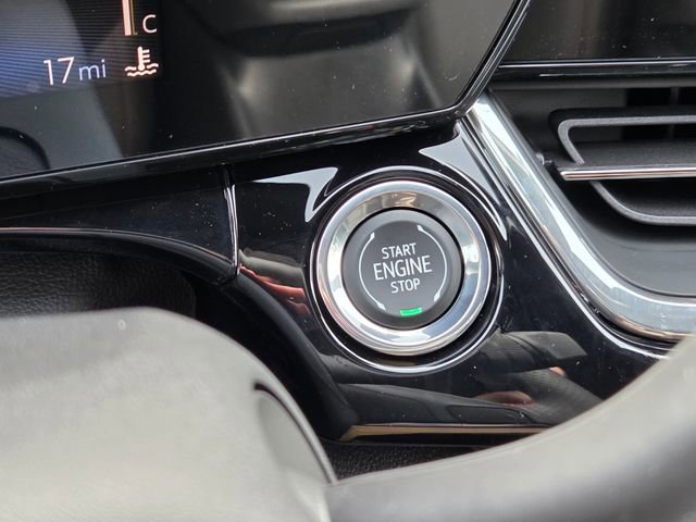 New 2025 Chevrolet Trax RS w/ Driver Confidence Package image 30