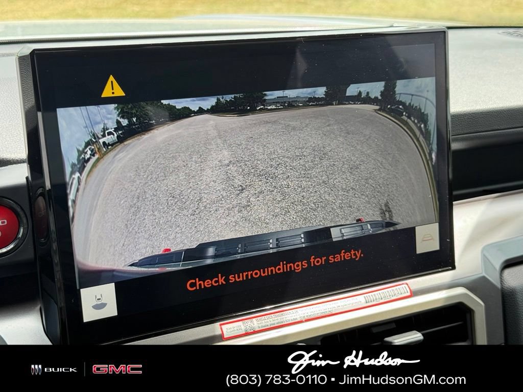 Used 2025 Toyota Tacoma TRD Off-Road AWD/4WD image 5