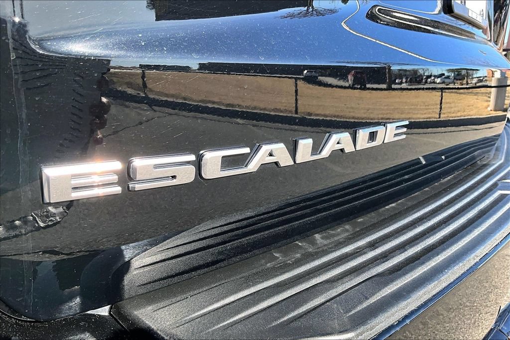 Used 2023 Cadillac Escalade ESV Sport AWD/4WD image 34