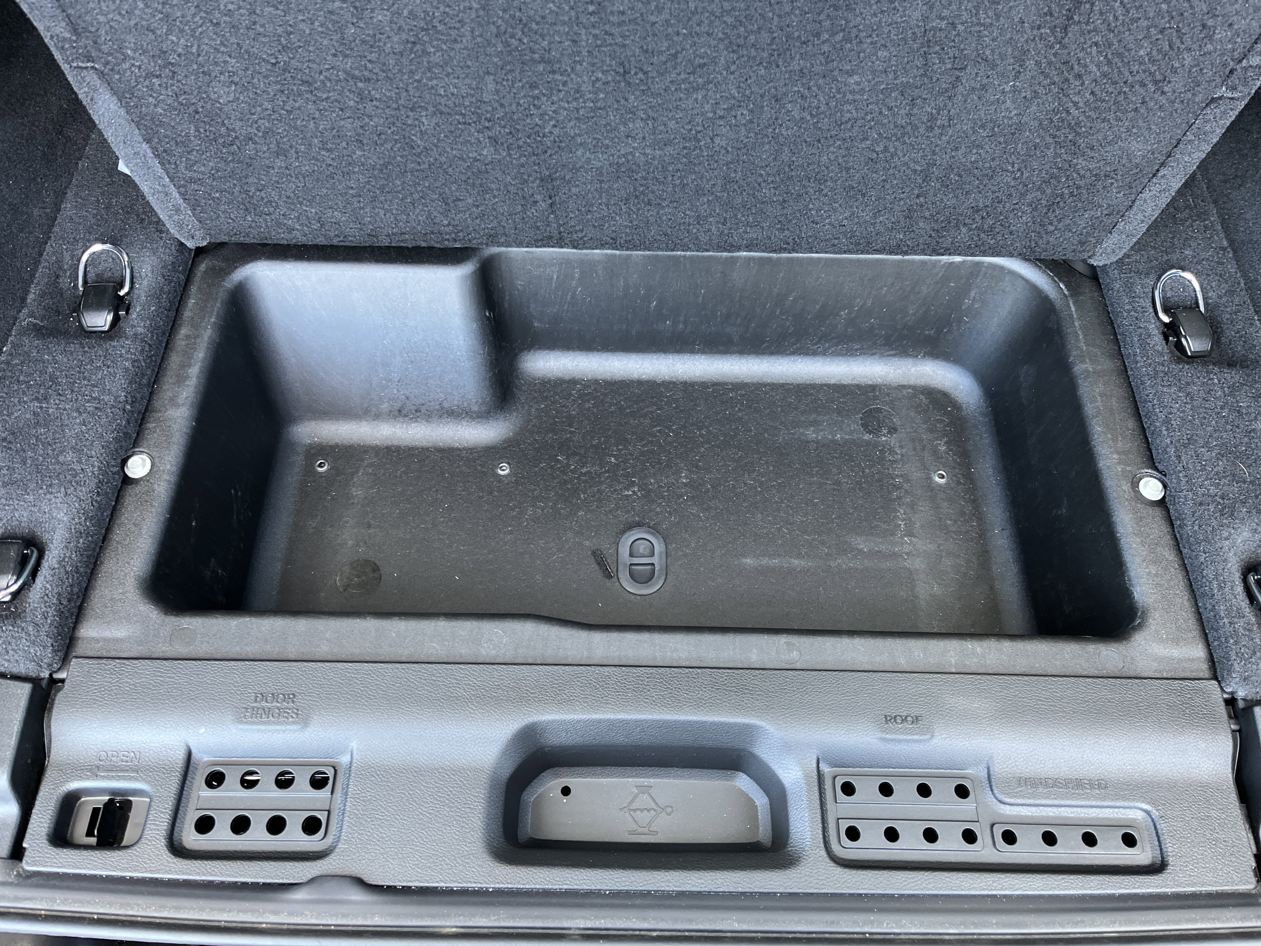 Used 2025 Jeep Wrangler Willys image 33