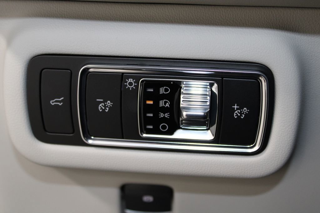 New 2026 Lincoln Nautilus Premier image 41