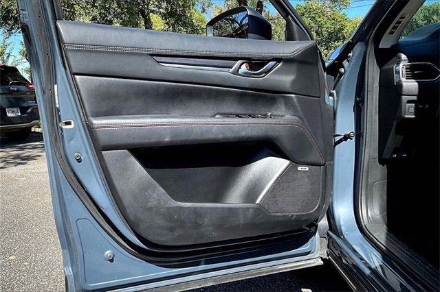 Used 2024 MAZDA CX-5 Carbon Edition image 17