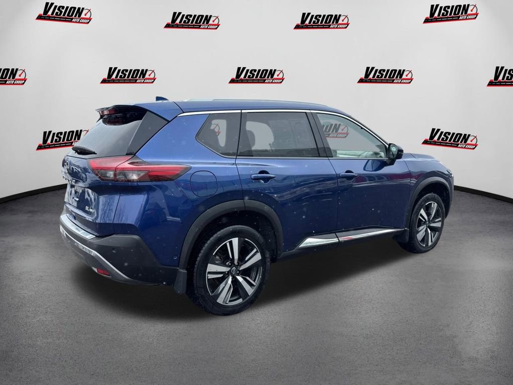 Used 2023 Nissan Rogue SL w/ SL Premium Package image 5