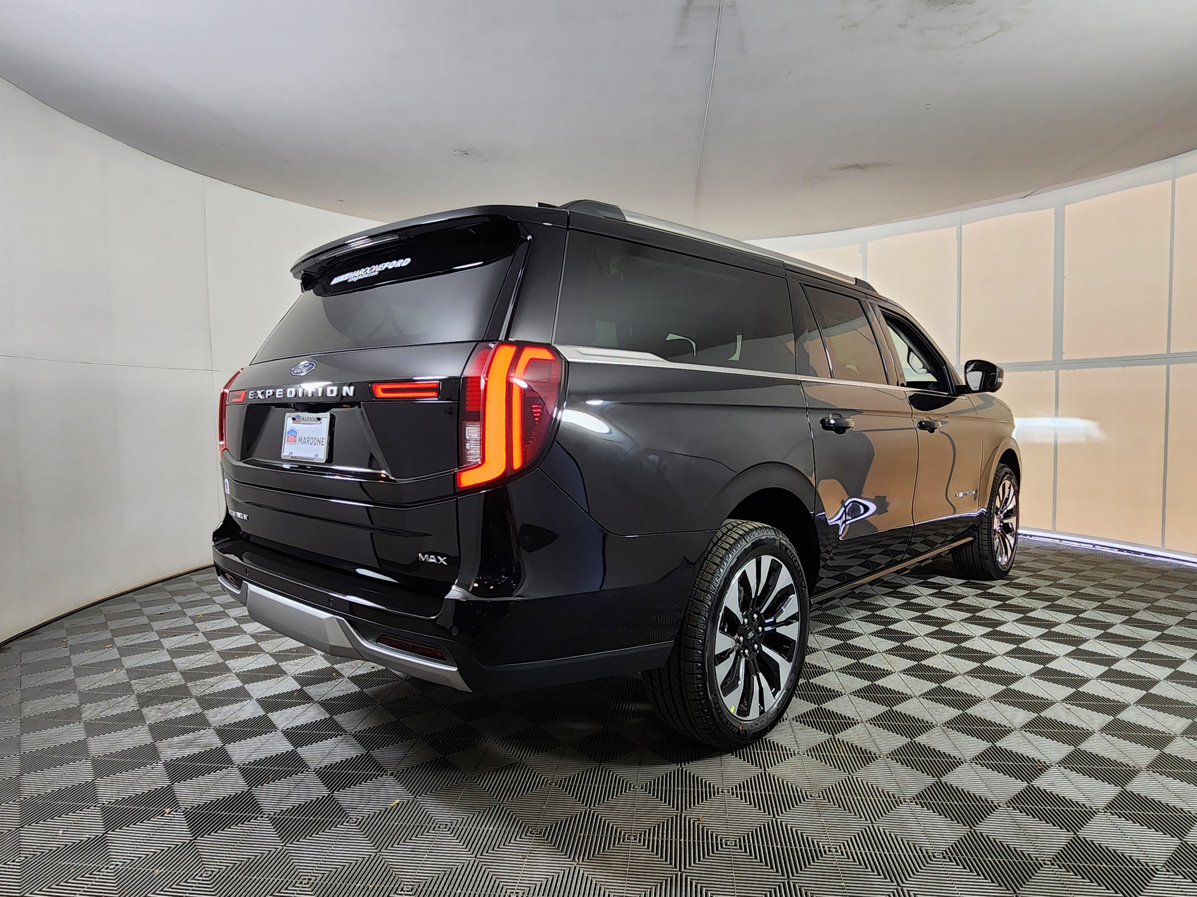 New 2026 Ford Expedition Max Platinum w/ Driver's Package image 7