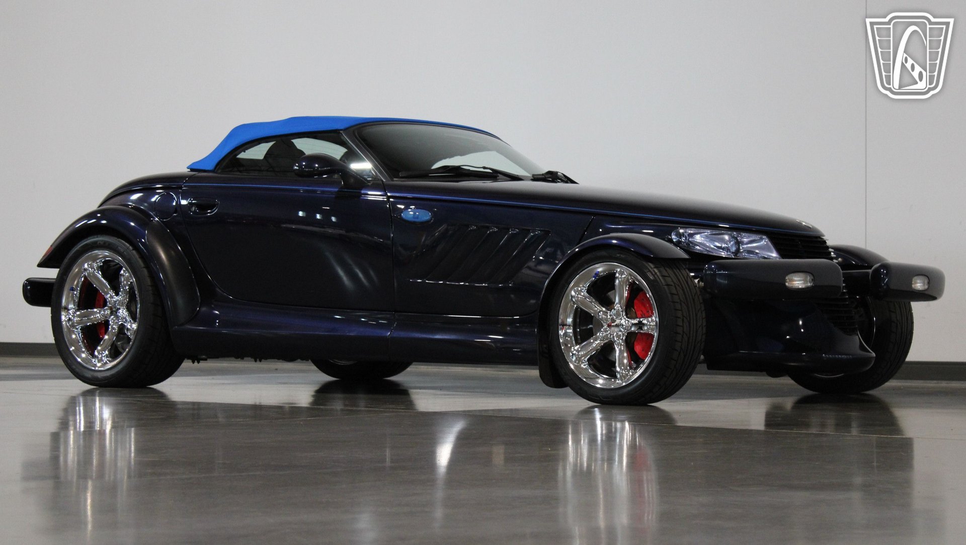Used 2001 Chrysler Prowler RWD image 30