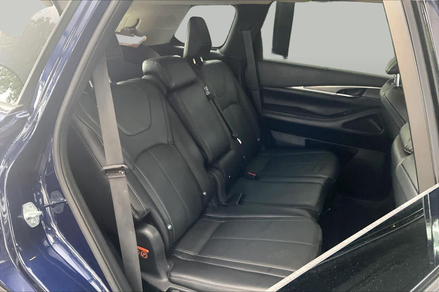 Used 2022 INFINITI QX60 Luxe w/ Cargo Package FWD image 20