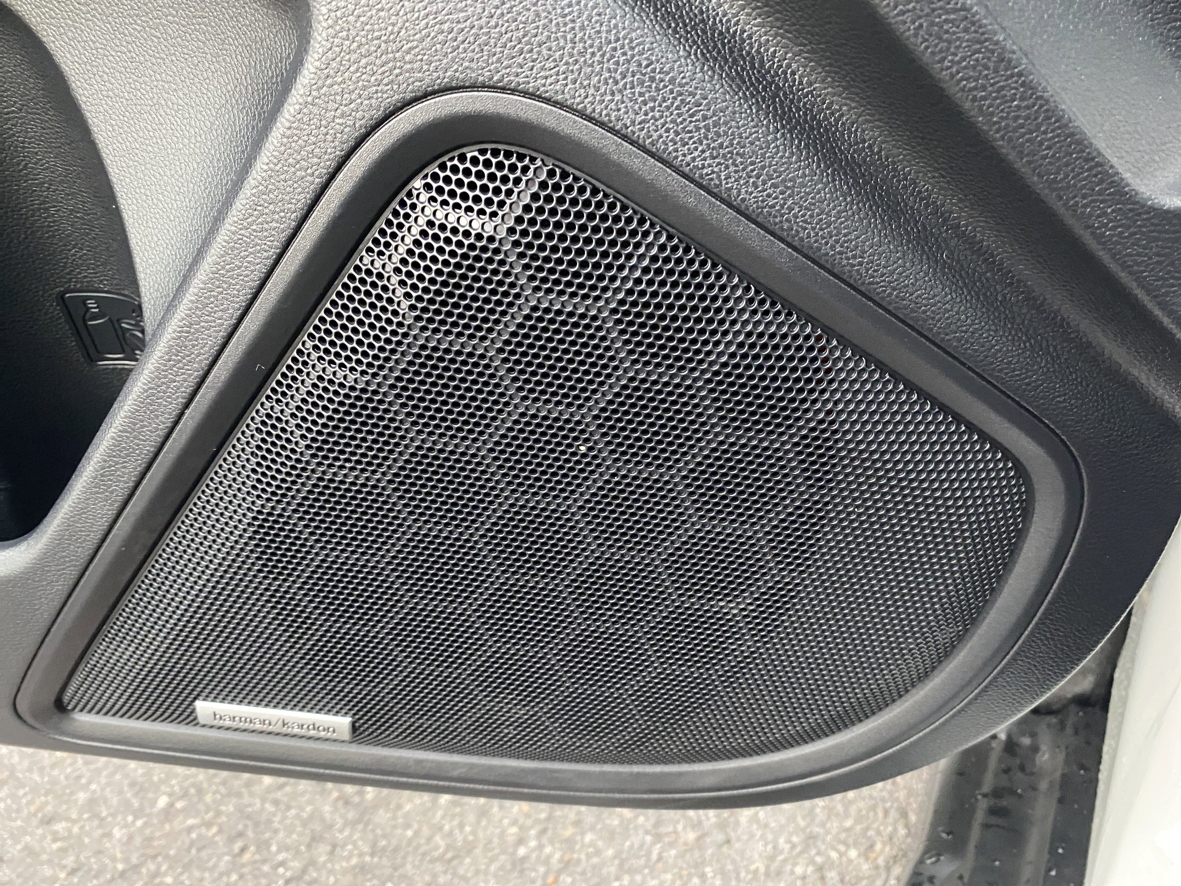 Used 2023 Subaru Outback Touring XT image 28