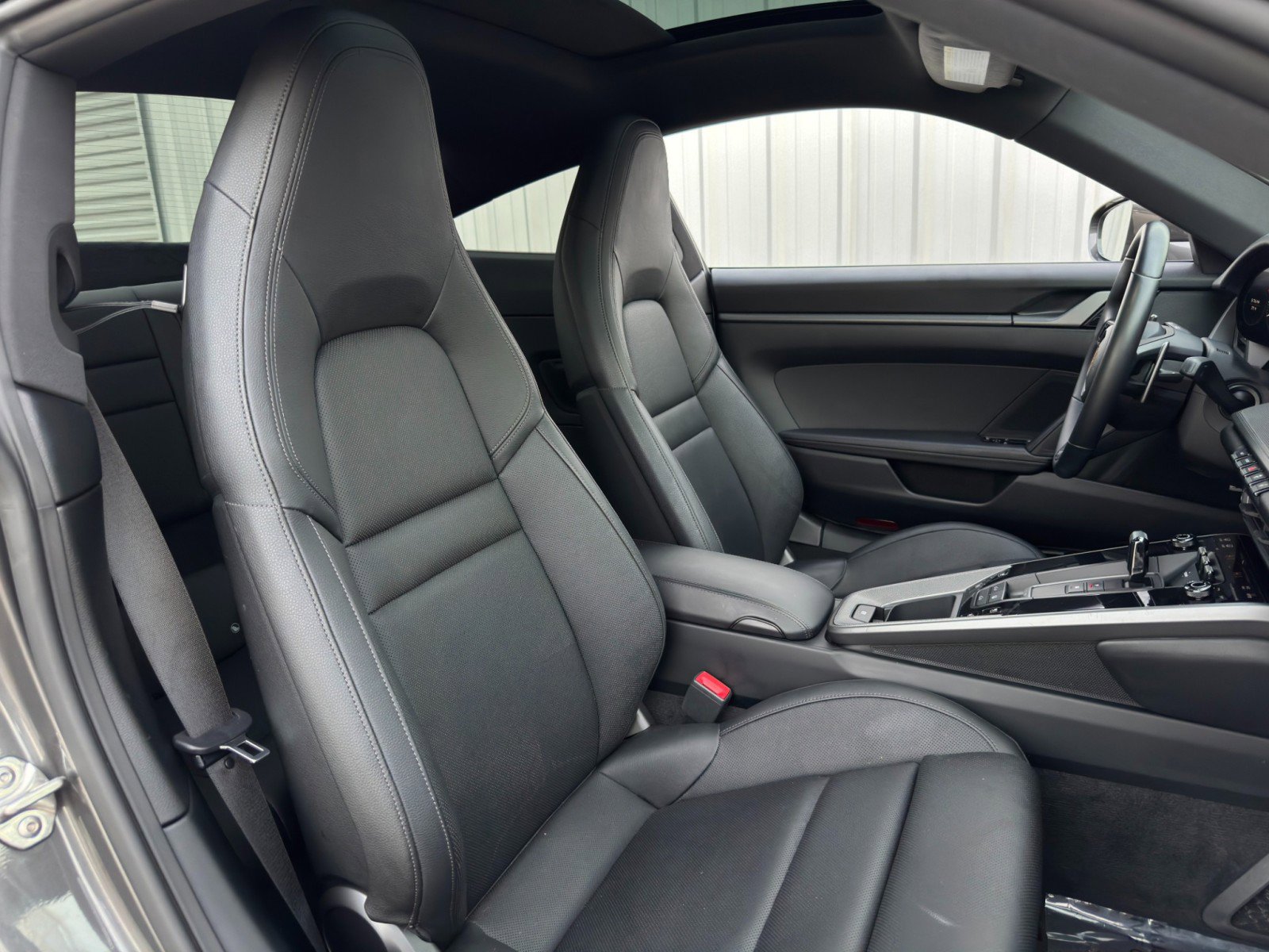 Used 2021 Porsche 911 Carrera w/ Premium Package image 33