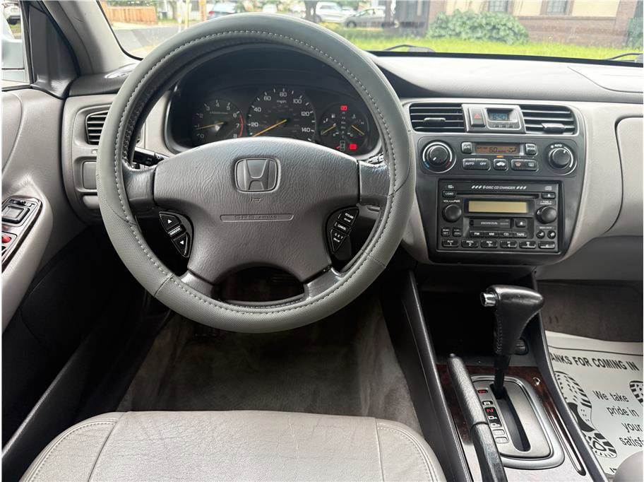 Used 2002 Honda Accord EX image 9